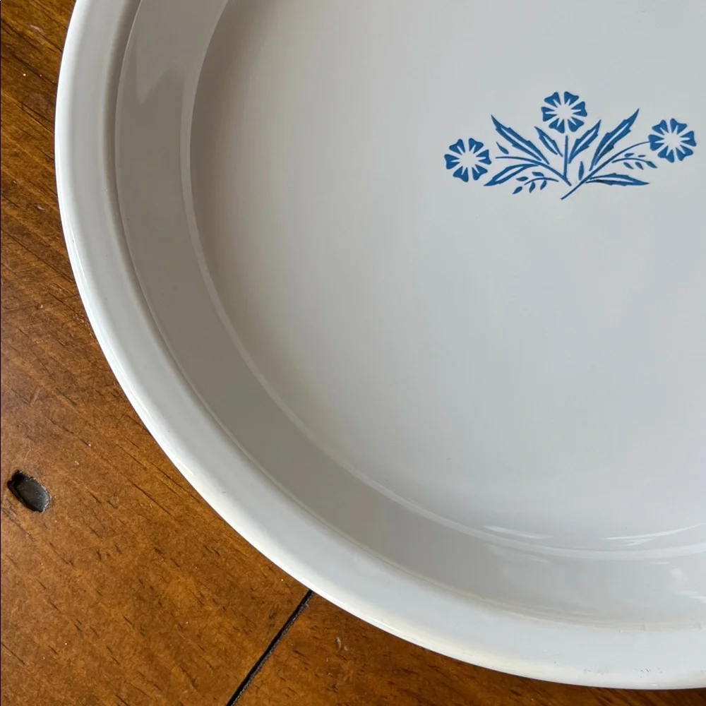 Corning Ware P-309 Blue Cornflower Pie Plate